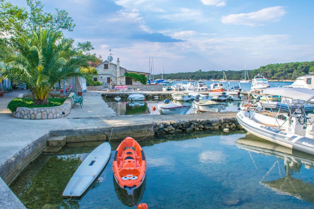 Holiday House Punta Blue & Orange 5M From The Sea, Island Cres Punta Križa 外观 照片