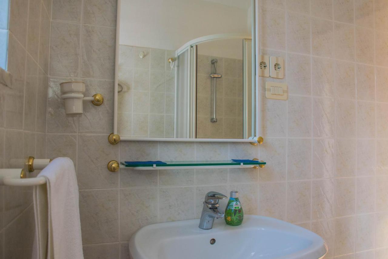 Holiday House Punta Blue & Orange 5M From The Sea, Island Cres Punta Križa 外观 照片