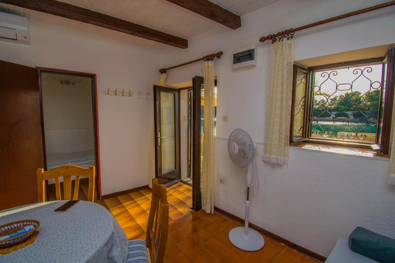 Holiday House Punta Blue & Orange 5M From The Sea, Island Cres Punta Križa 外观 照片