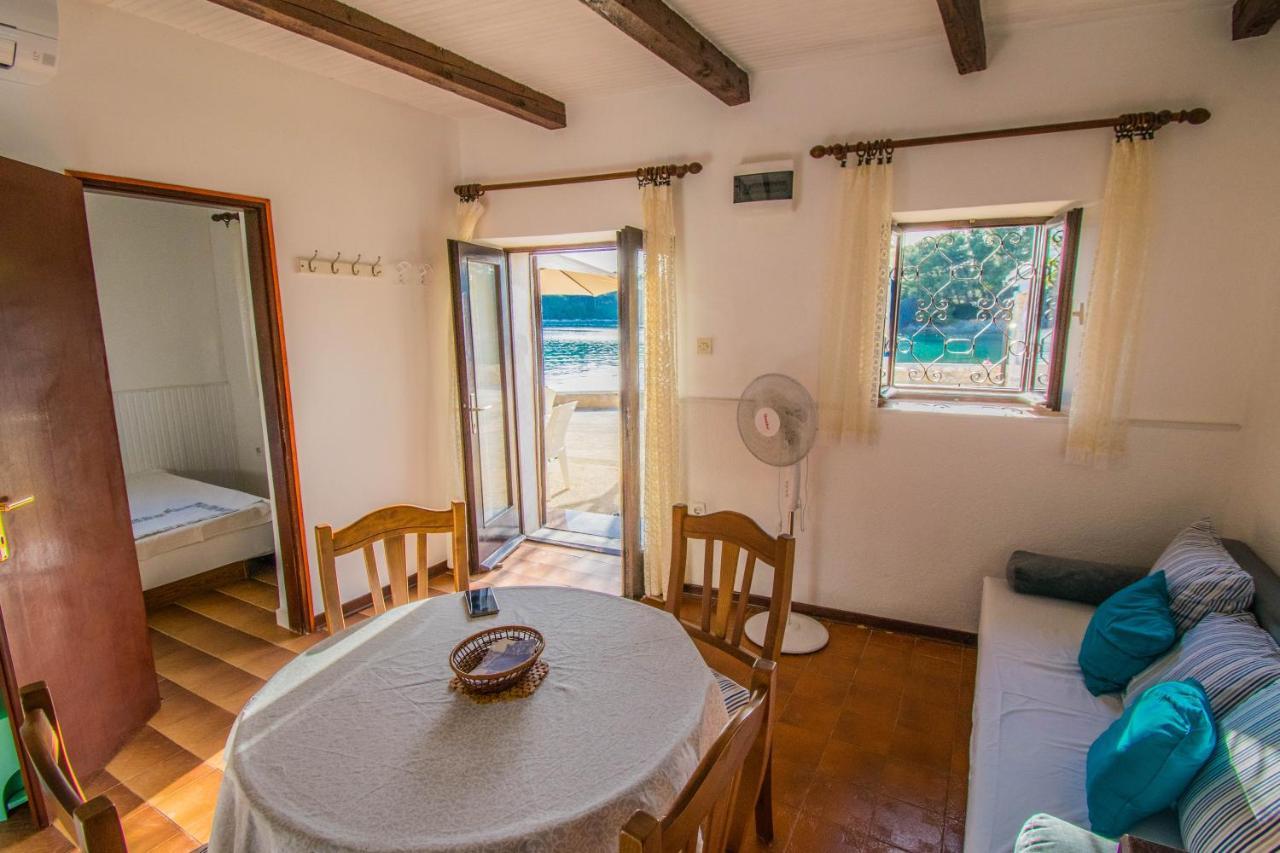 Holiday House Punta Blue & Orange 5M From The Sea, Island Cres Punta Križa 外观 照片