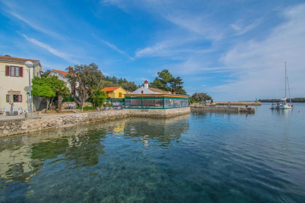 Holiday House Punta Blue & Orange 5M From The Sea, Island Cres Punta Križa 外观 照片